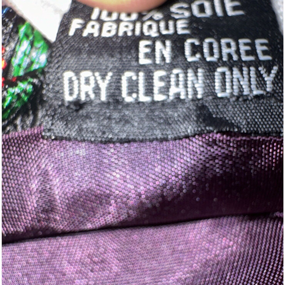 Vintage 1991 Looney Tunes Christmas Tie Bugs Bunny Tweety Sylvester 100% Silk - Picture 7 of 7